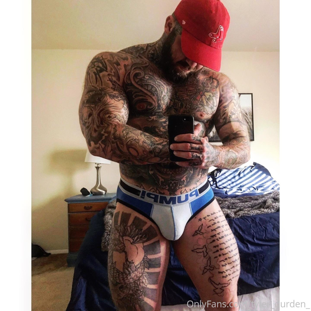 Photo by tyler_durden_ published on June 24,2023 16:42:42 - BestThots