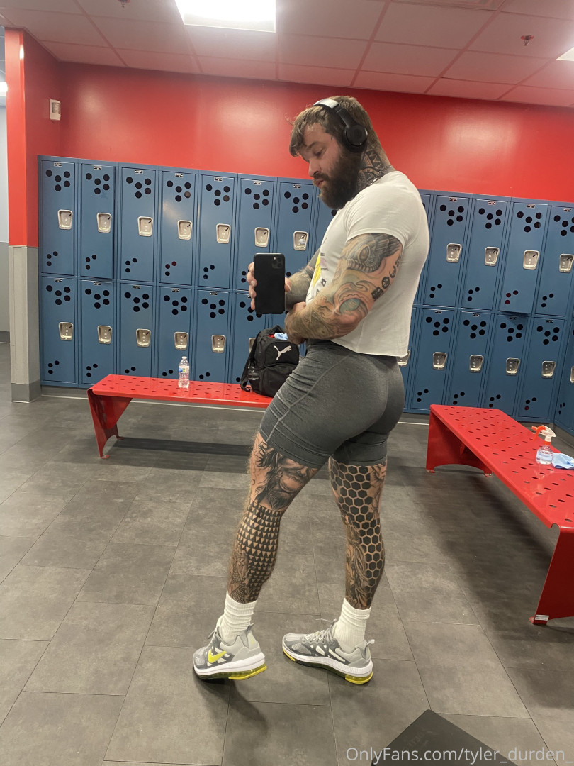 Photo by tyler_durden_ published on June 24,2023 16:49:04 - BestThots