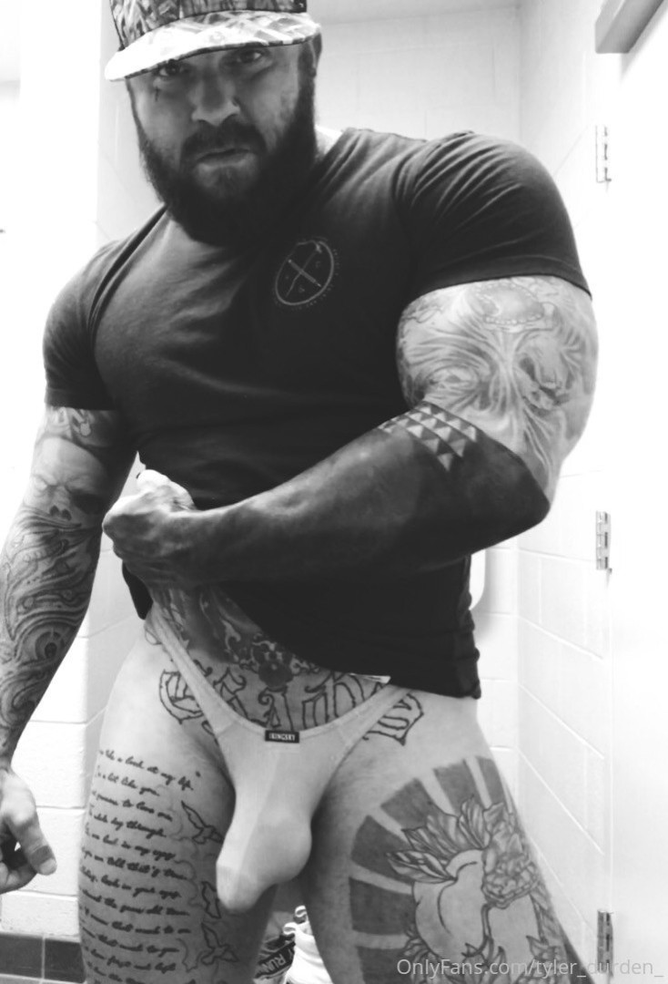 Photo by tyler_durden_ published on June 24,2023 16:50:41 - BestThots