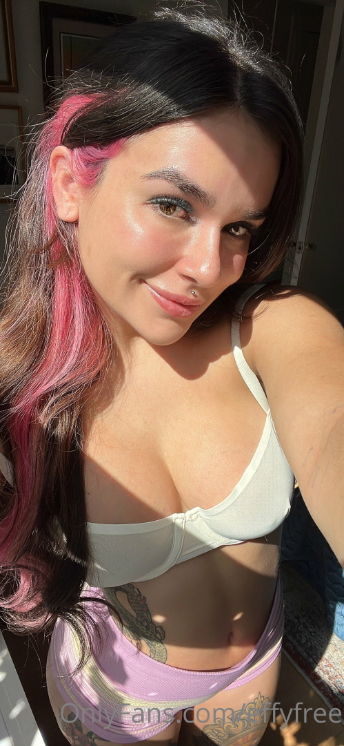 Photo by effyfree published on January 15,2024 11:52:26 - BestThots