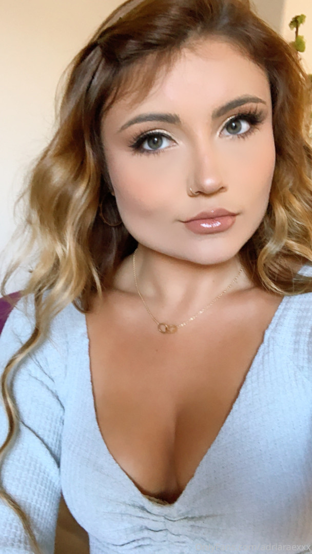 Photo by adriaraexxx published on November 20,2023 21:47:47 - BestThots