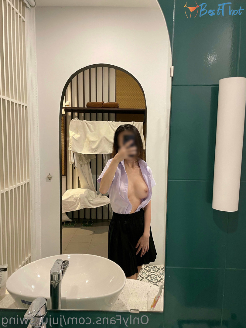 Photo by juju_swing published on December 14,2024 13:05:25 - BestThots