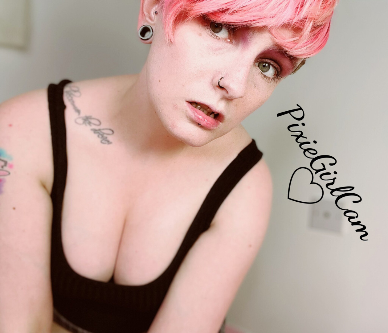 Photo by pixiegirlcam published on July 25,2023 07:03:13 - BestThots