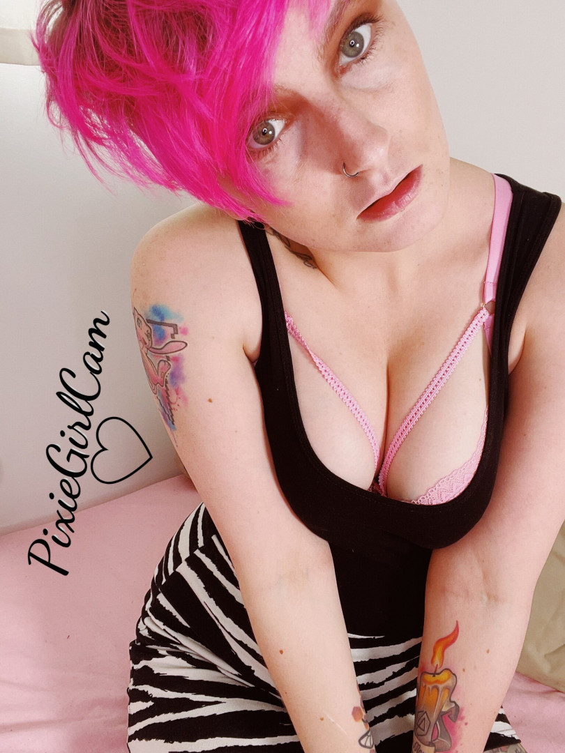 Photo by pixiegirlcam published on July 25,2023 07:03:39 - BestThots