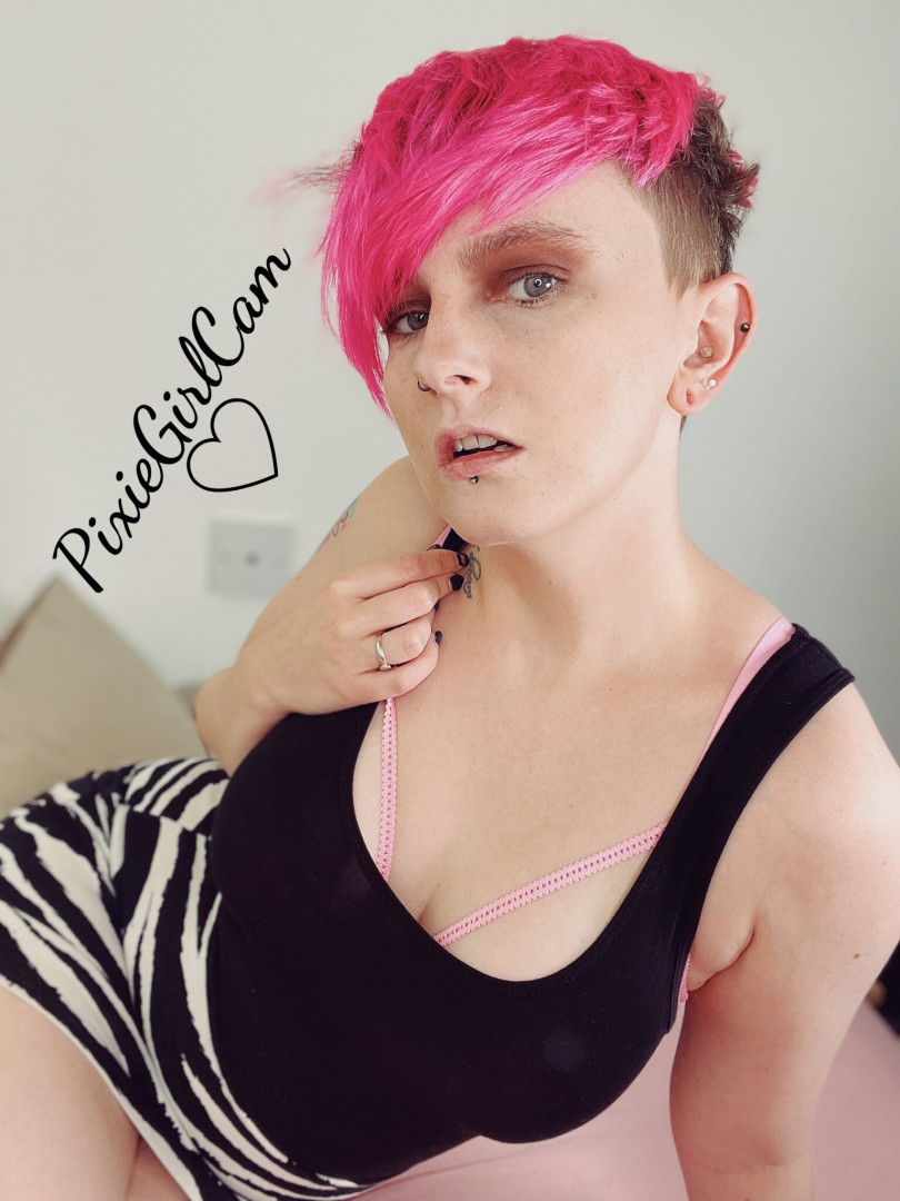 Photo by pixiegirlcam published on July 25,2023 07:03:44 - BestThots