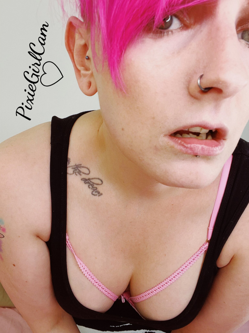 Photo by pixiegirlcam published on July 25,2023 07:04:21 - BestThots