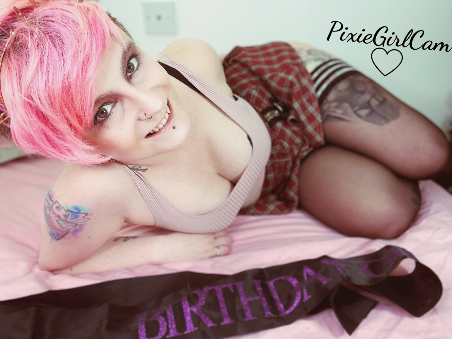 Photo by pixiegirlcam published on July 25,2023 07:04:41 - BestThots