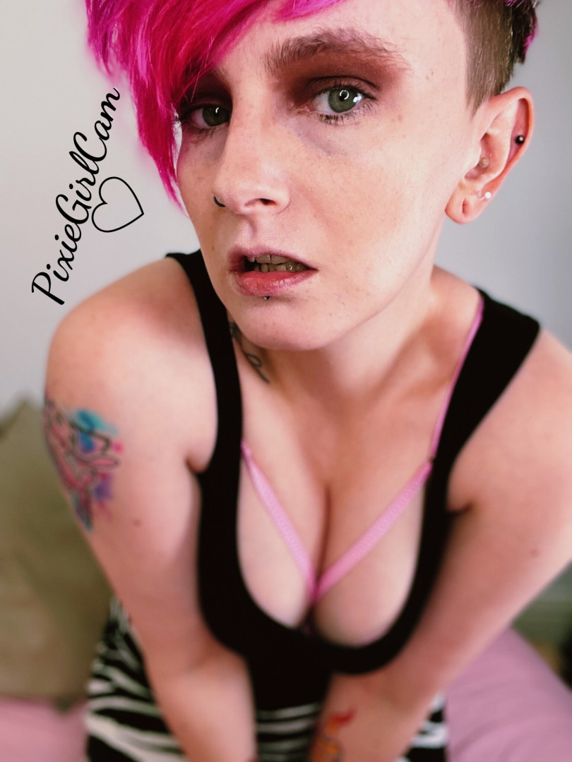 Photo by pixiegirlcam published on July 25,2023 07:05:53 - BestThots