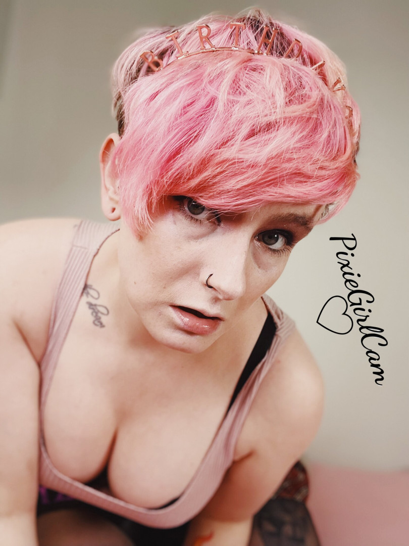 Photo by pixiegirlcam published on July 25,2023 07:05:56 - BestThots