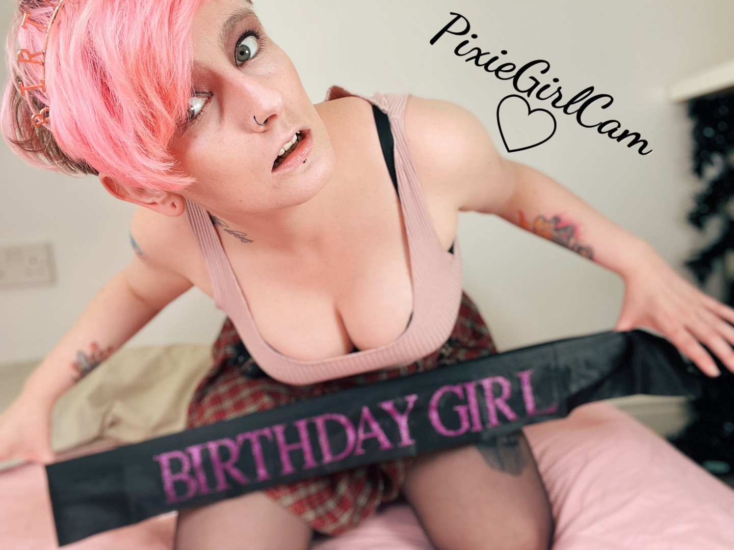 Photo by pixiegirlcam published on July 25,2023 07:06:05 - BestThots