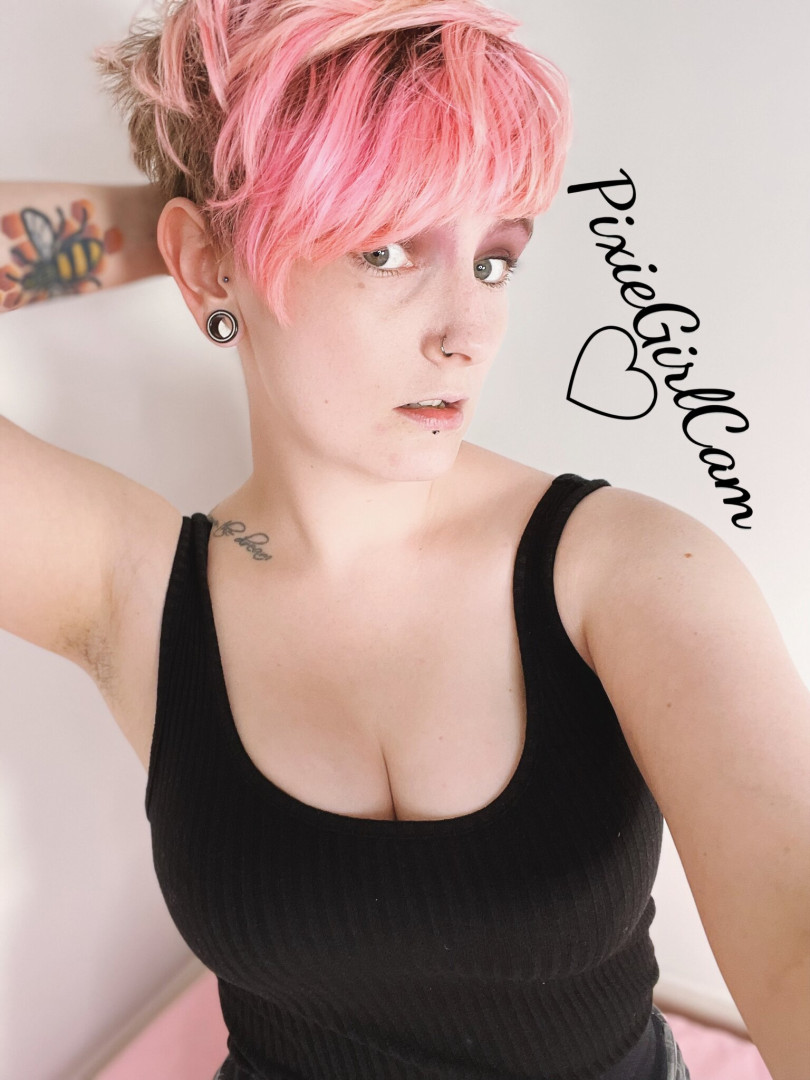 Photo by pixiegirlcam published on July 25,2023 07:06:08 - BestThots