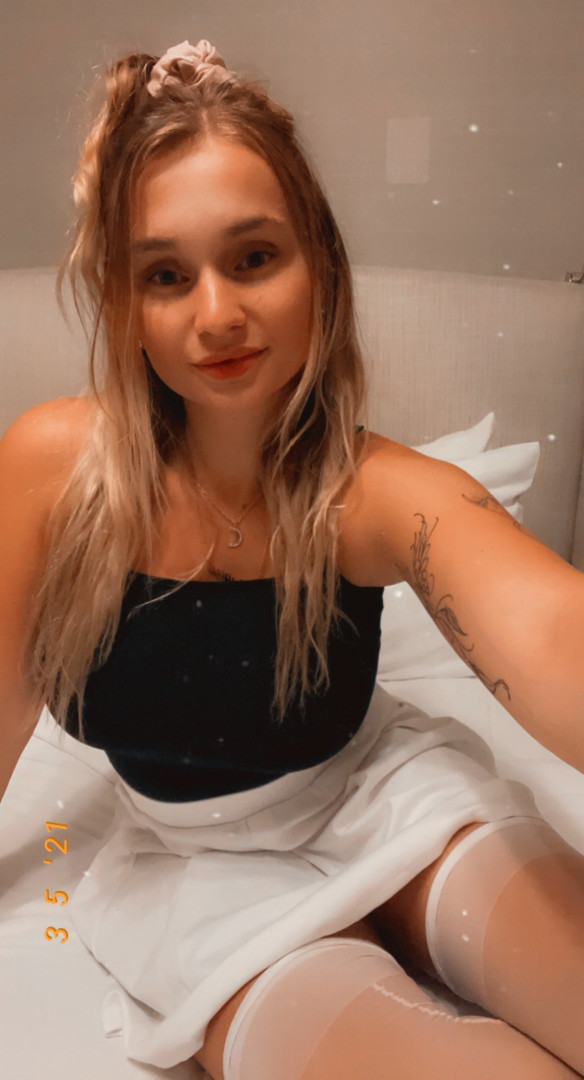 Photo by zoieburgher published on October 24,2023 21:38:34 - BestThots
