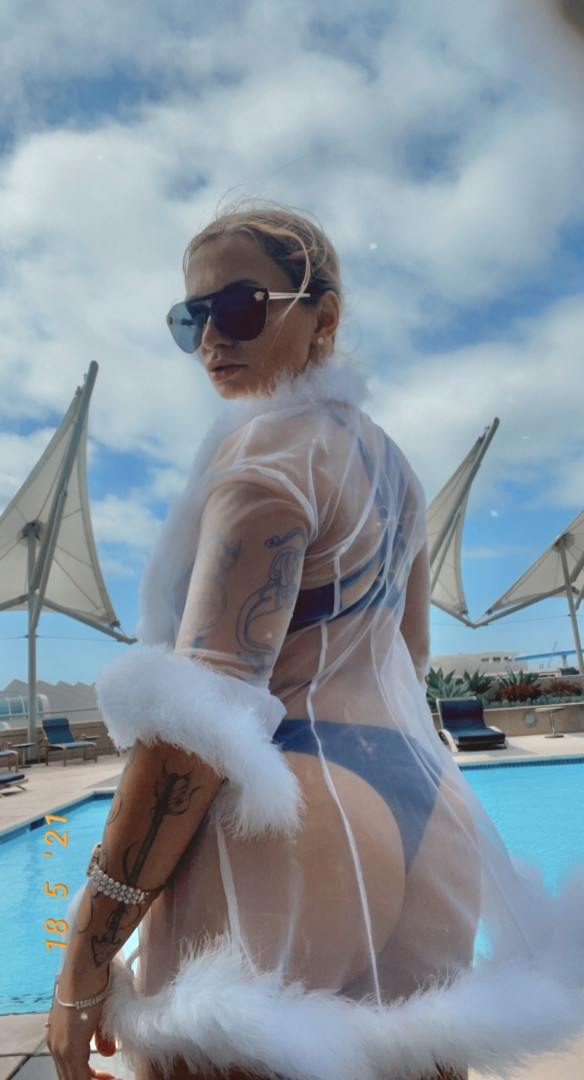 Photo by zoieburgher published on October 24,2023 21:41:31 - BestThots