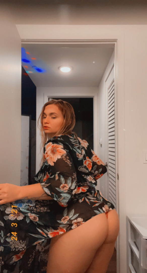 Photo by zoieburgher published on October 24,2023 21:48:36 - BestThots