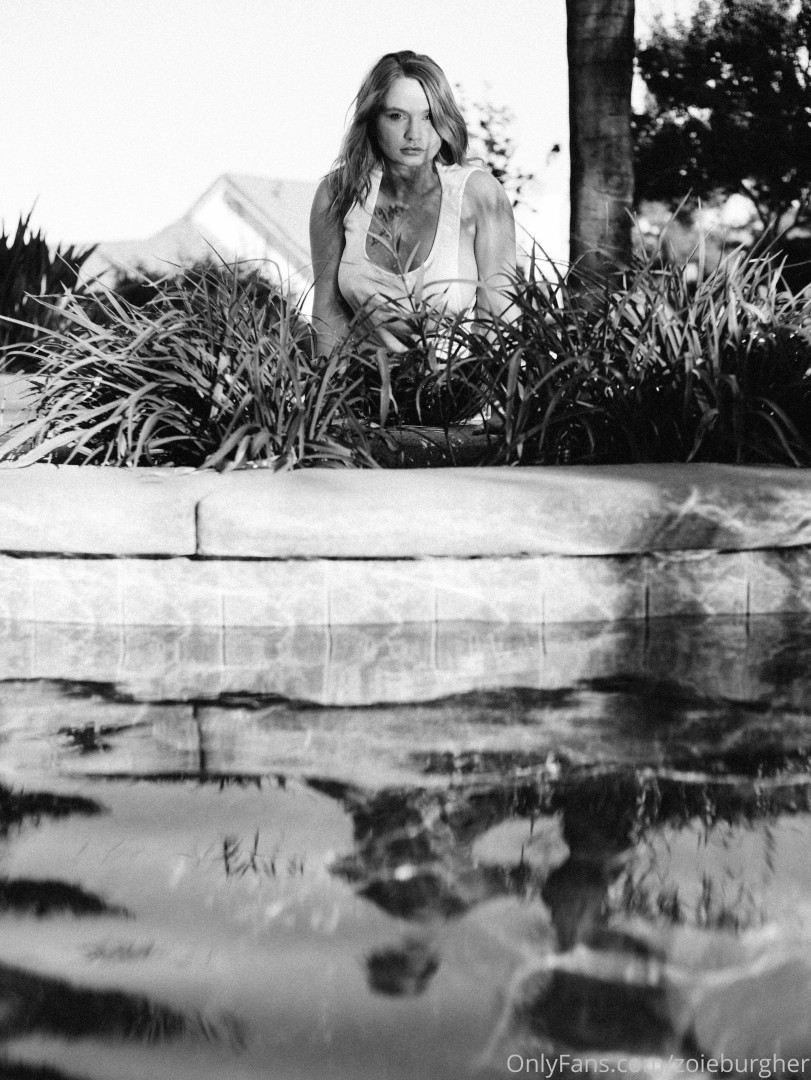 Photo by zoieburgher published on October 24,2023 21:50:32 - BestThots