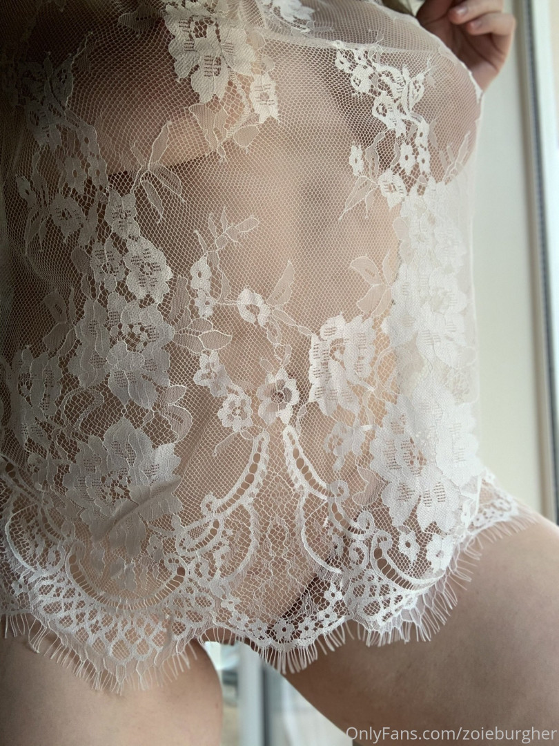 Photo by zoieburgher published on October 24,2023 22:05:27 - BestThots