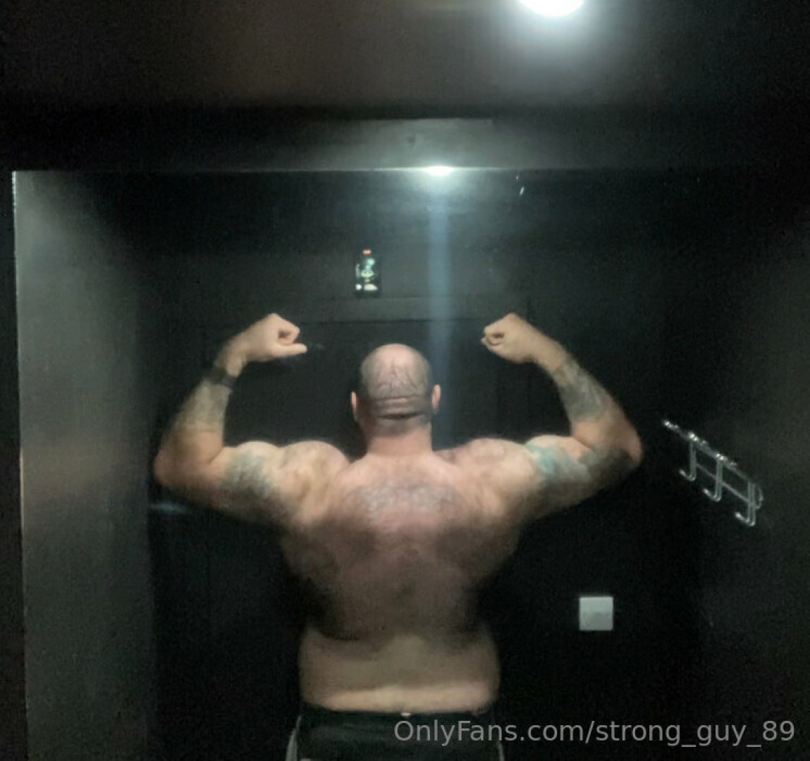 Photo by strong_guy_89 published on May 17,2023 13:39:37 - BestThots