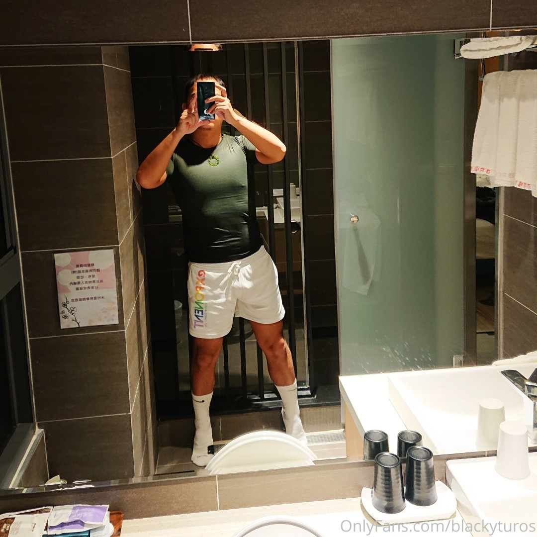 Photo by blackyturos published on December 10,2023 06:09:59 - BestThots
