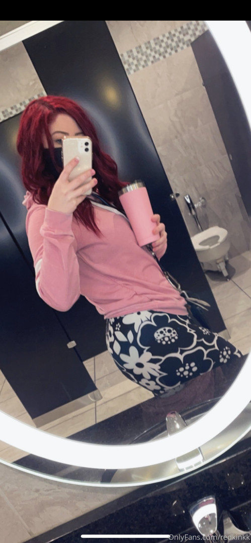 Photo by redkinkk published on October 11,2023 06:48:54 - BestThots