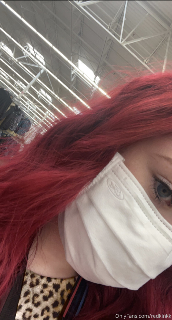 Photo by redkinkk published on October 11,2023 07:38:16 - BestThots