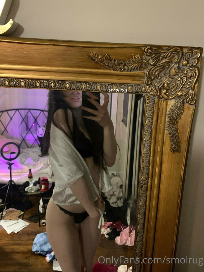 Photo by smolrug published on May 17,2023 21:18:23 - BestThots