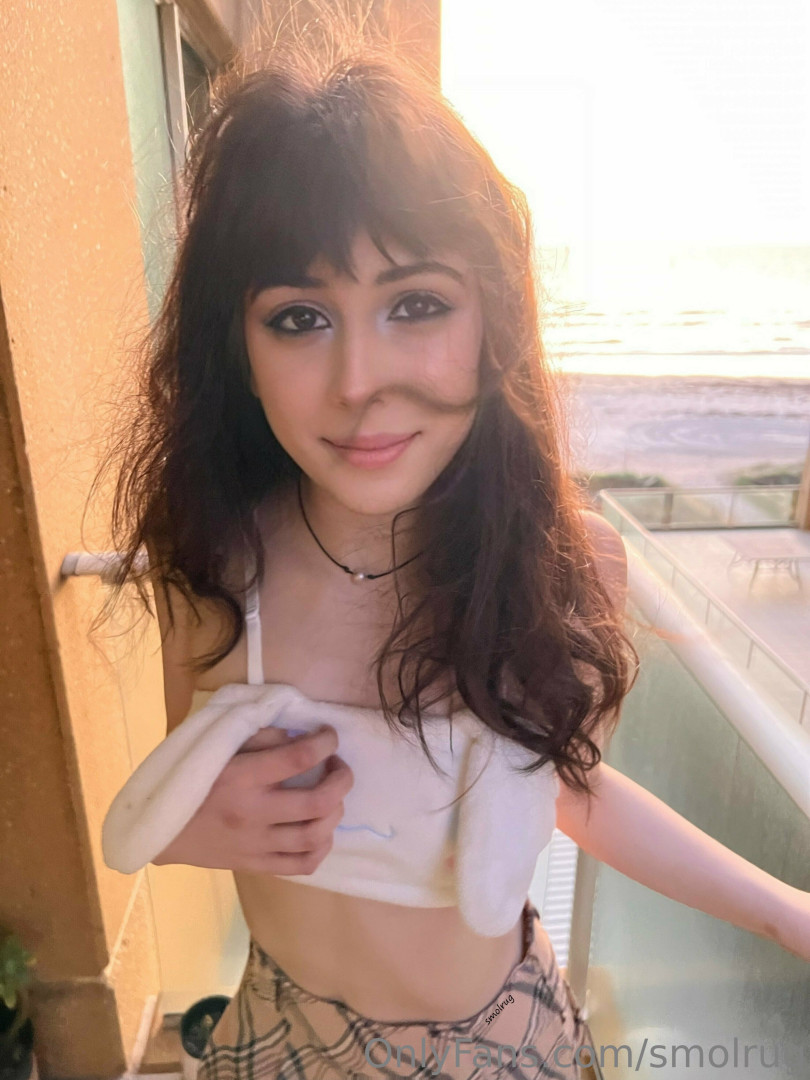 Photo by smolrug published on May 17,2023 21:19:04 - BestThots