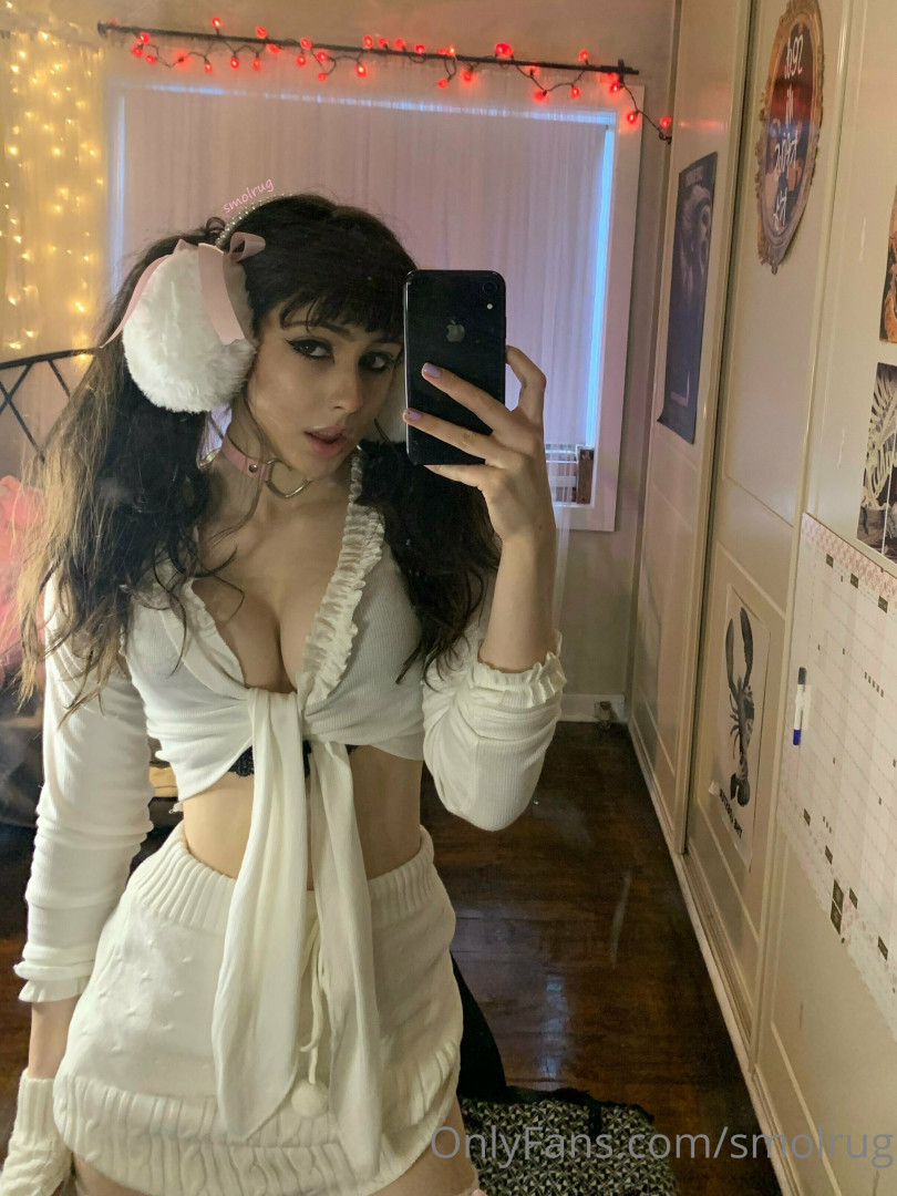 Photo by smolrug published on May 17,2023 21:19:53 - BestThots