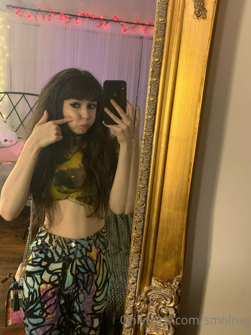 Photo by smolrug published on May 17,2023 21:20:58 - BestThots