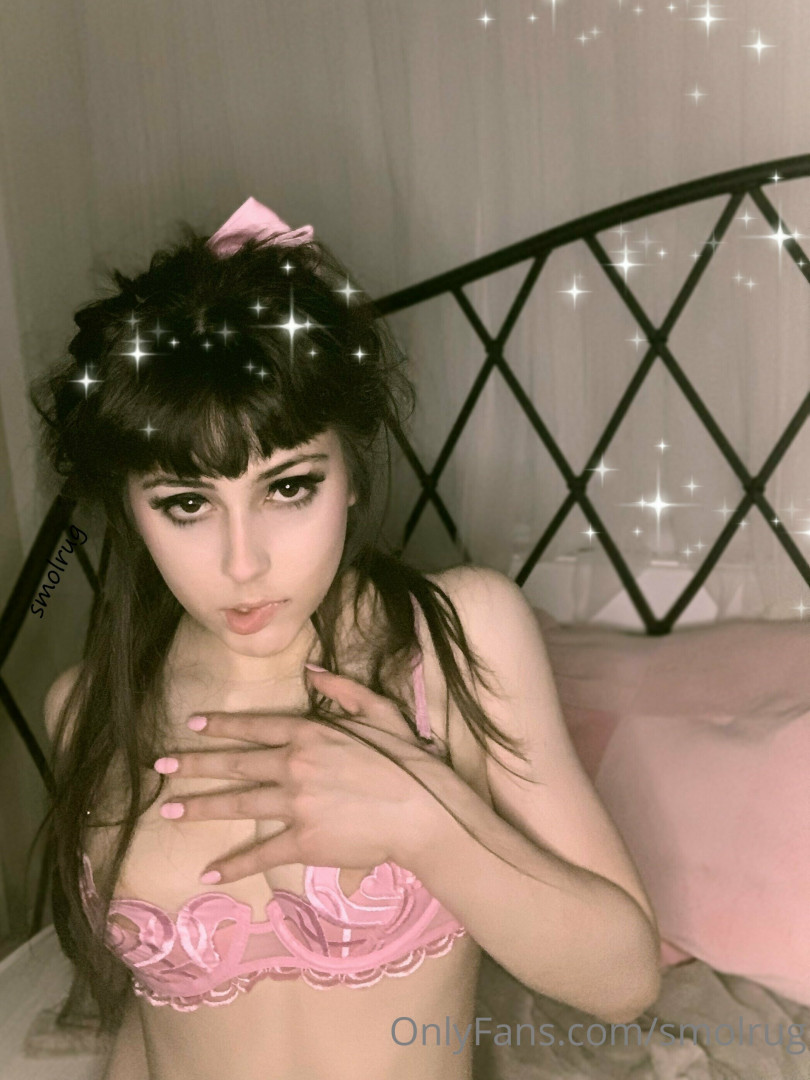 Photo by smolrug published on May 17,2023 21:21:14 - BestThots