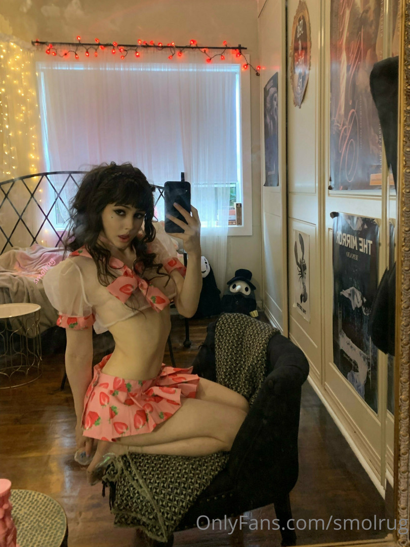 Photo by smolrug published on May 17,2023 21:21:43 - BestThots