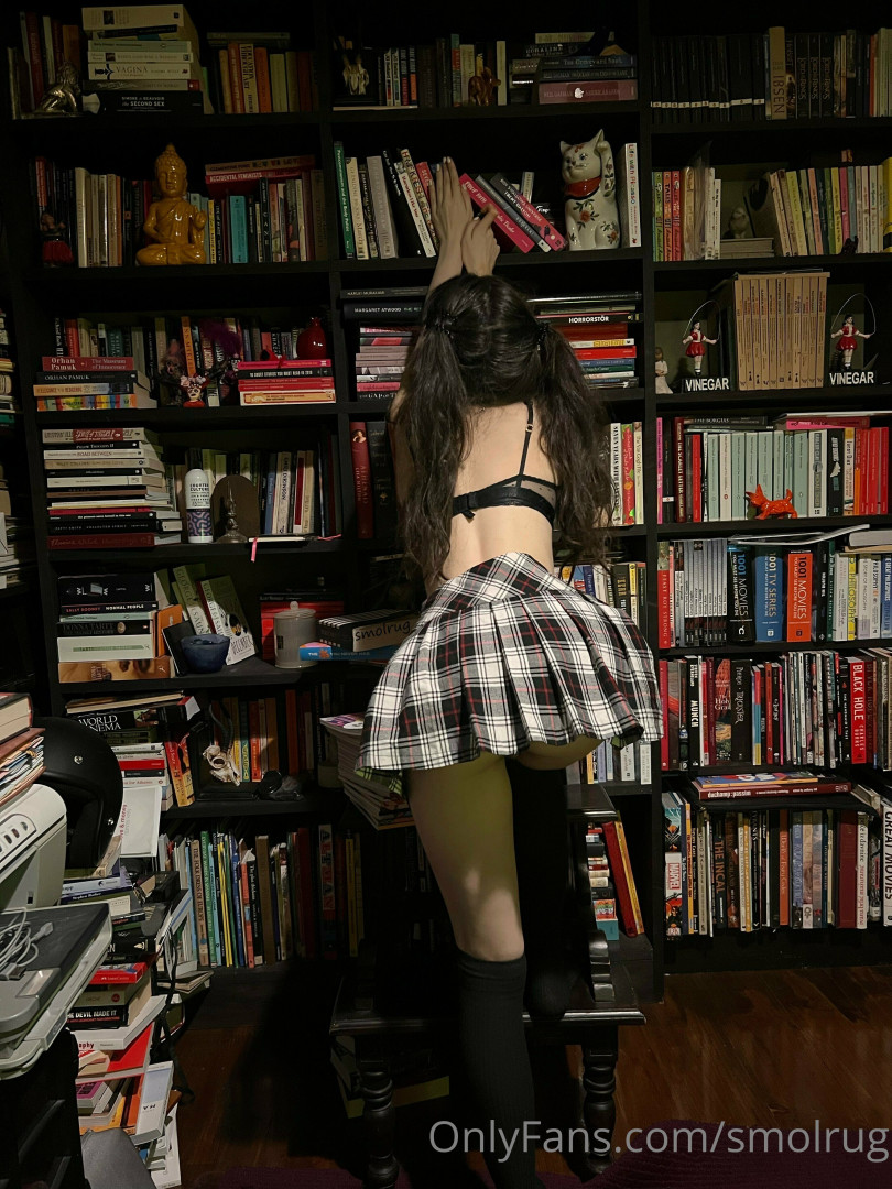 Photo by smolrug published on May 17,2023 21:21:51 - BestThots