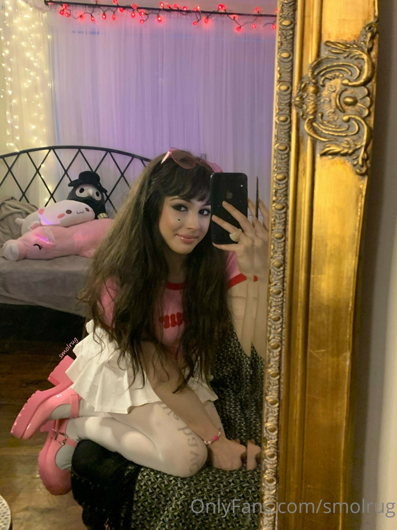 Photo by smolrug published on May 17,2023 21:21:53 - BestThots