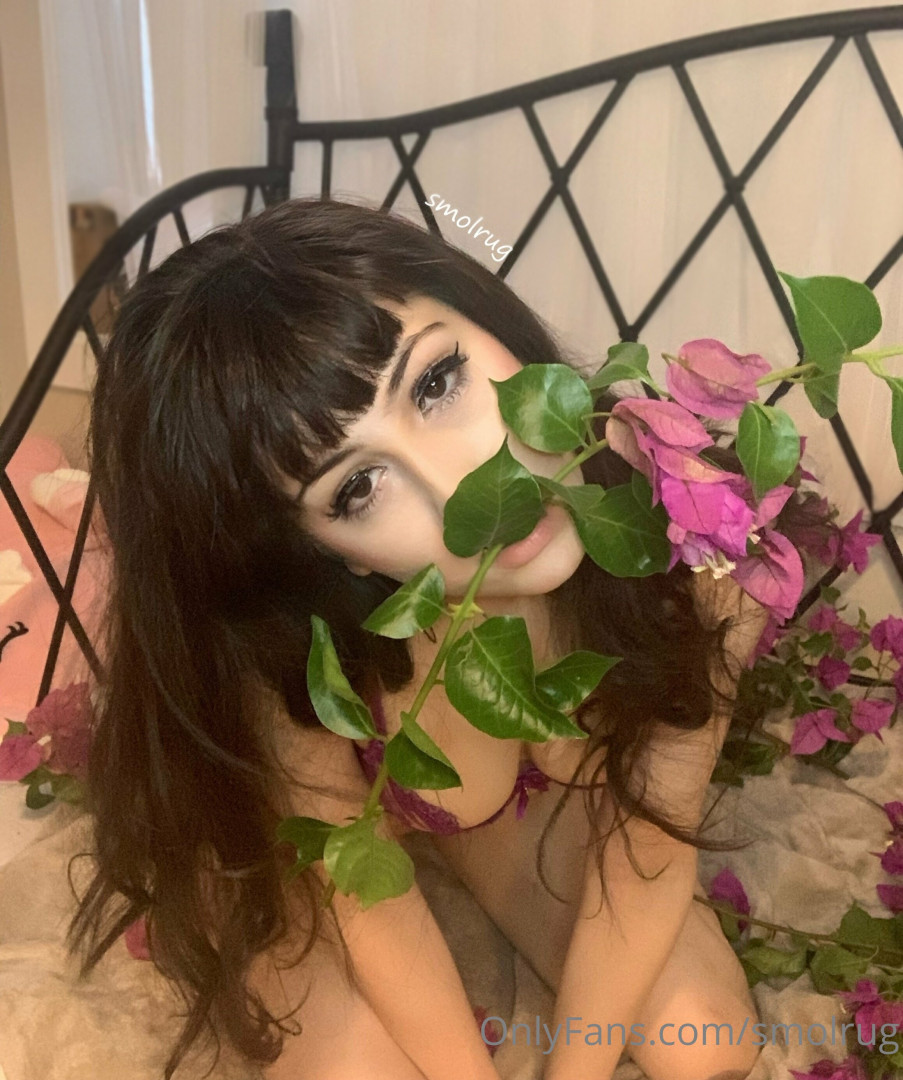 Photo by smolrug published on May 17,2023 21:21:55 - BestThots