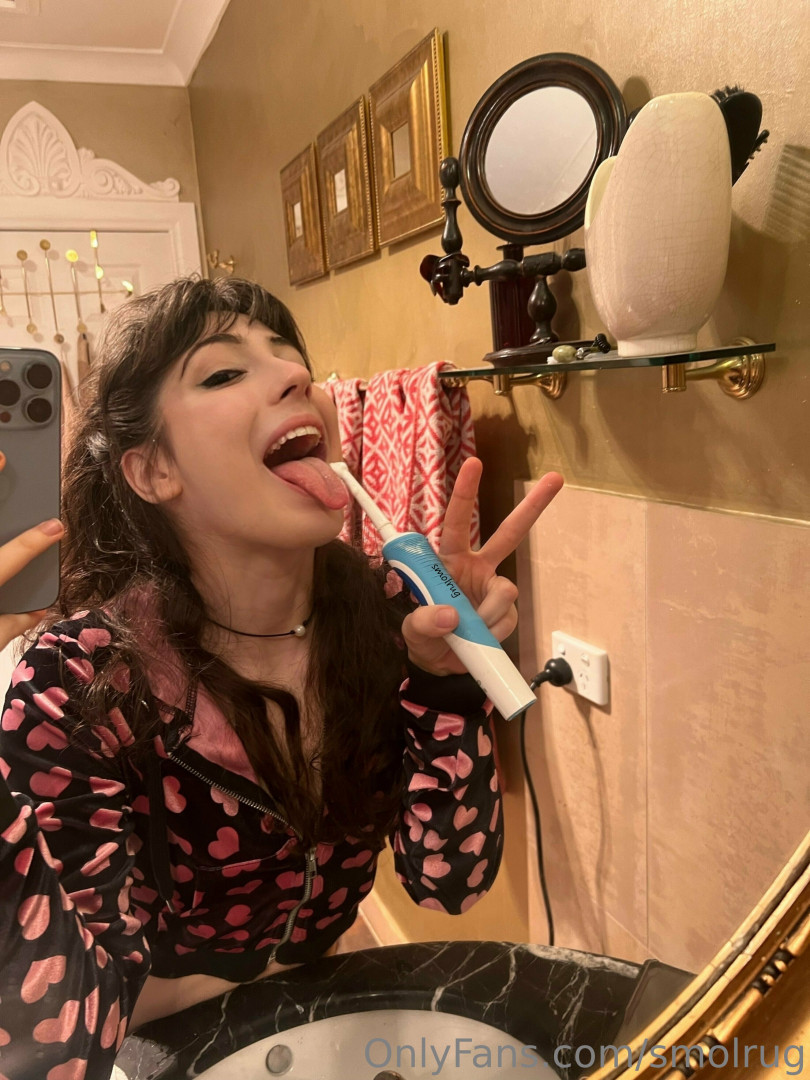 Photo by smolrug published on May 17,2023 21:21:59 - BestThots