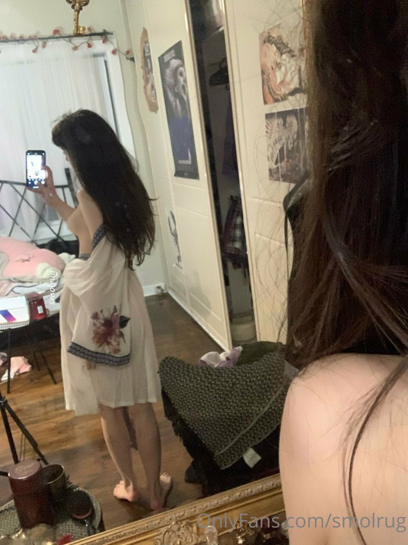 Photo by smolrug published on May 17,2023 21:22:32 - BestThots