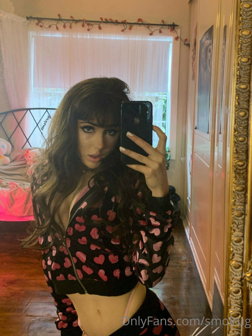 Photo by smolrug published on May 17,2023 21:22:41 - BestThots