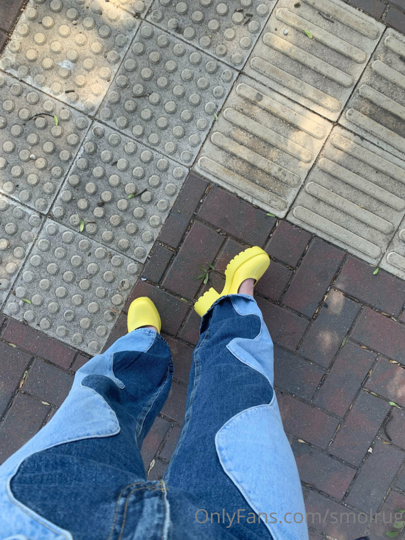 Photo by smolrug published on May 17,2023 21:23:23 - BestThots