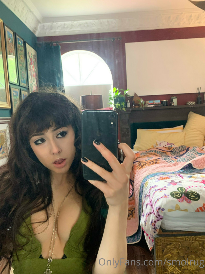 Photo by smolrug published on May 17,2023 21:23:28 - BestThots