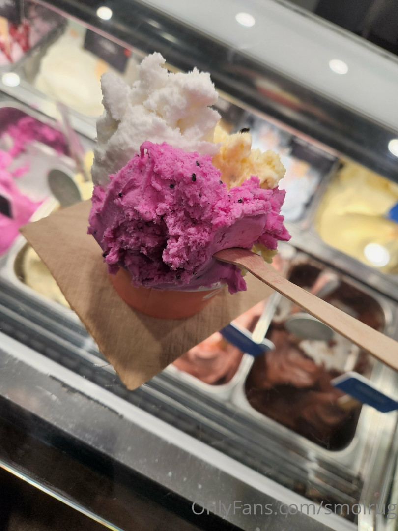 Photo by smolrug published on May 17,2023 21:23:37 - BestThots