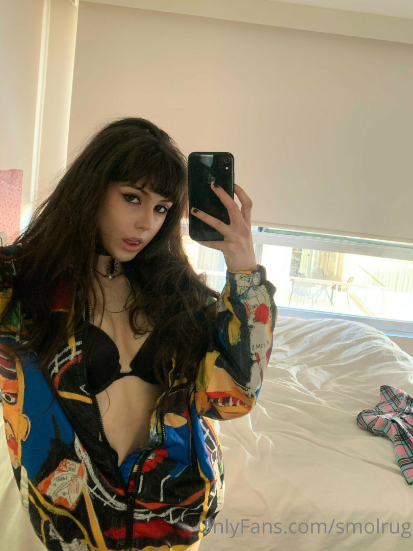 Photo by smolrug published on May 17,2023 21:23:51 - BestThots