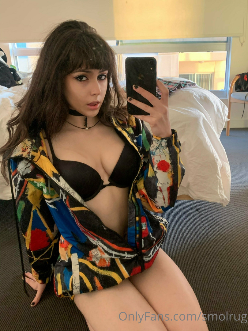 Photo by smolrug published on May 17,2023 21:24:35 - BestThots