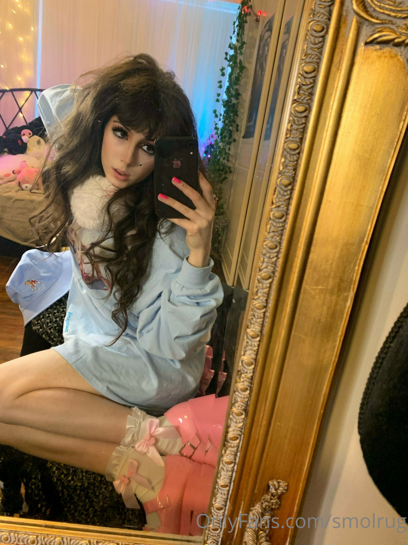 Photo by smolrug published on May 17,2023 21:25:03 - BestThots