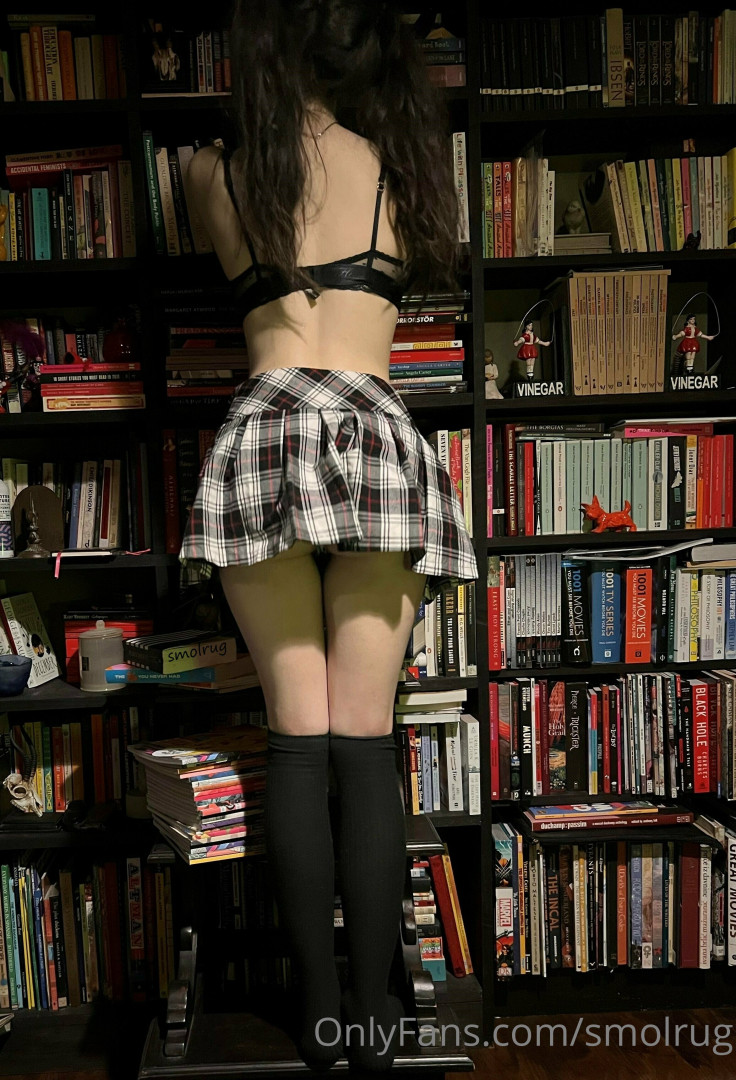 Photo by smolrug published on May 17,2023 21:25:04 - BestThots