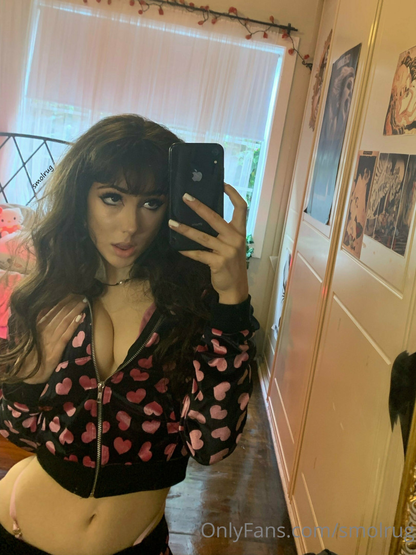 Photo by smolrug published on May 17,2023 21:25:06 - BestThots