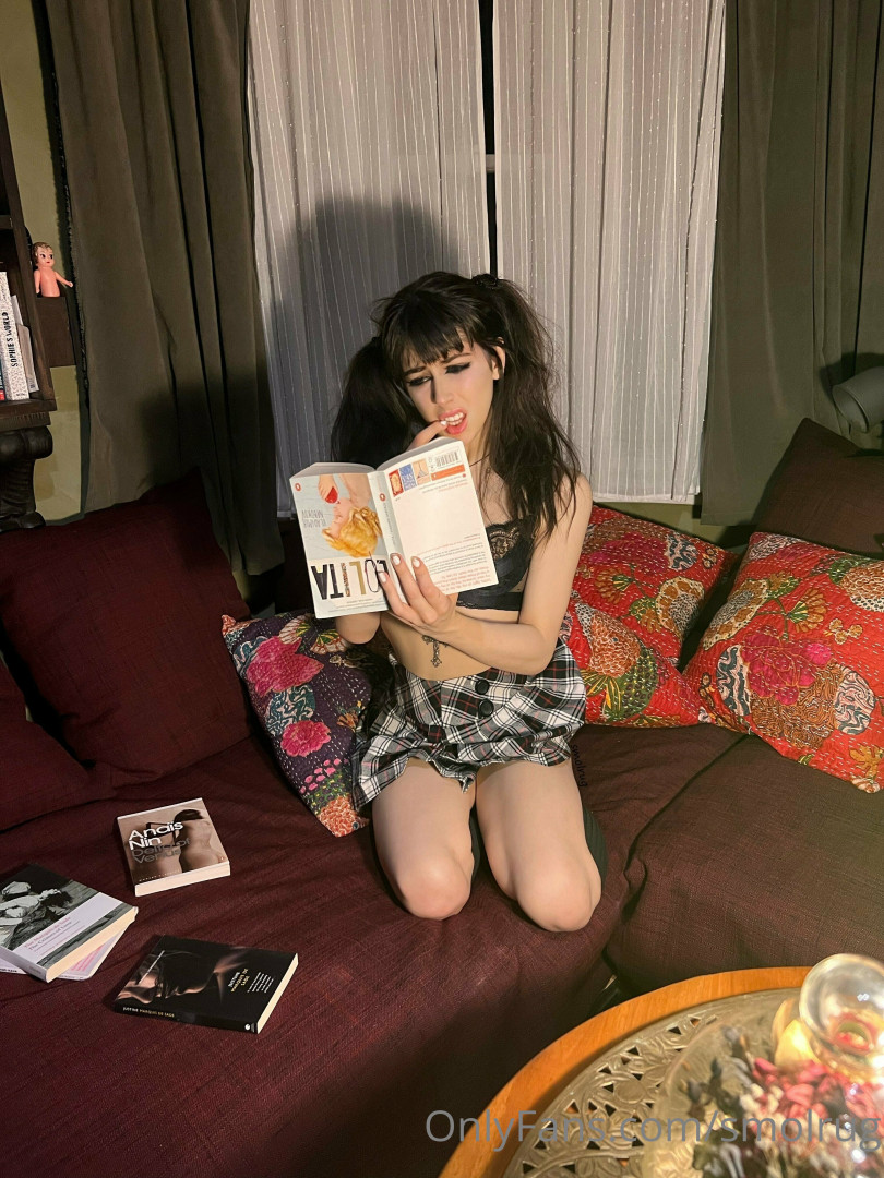 Photo by smolrug published on May 17,2023 21:25:09 - BestThots