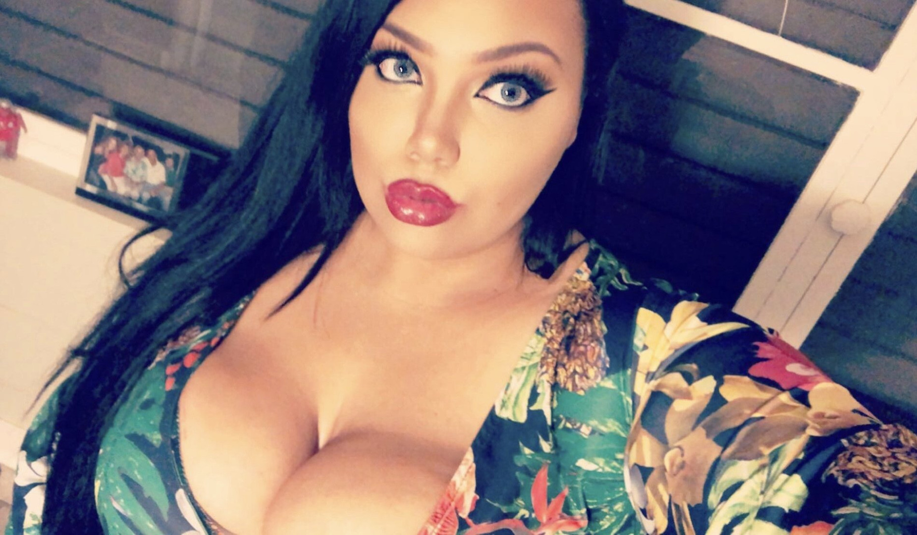 Photo by bbwaspasia published on August 2,2023 15:43:24 - BestThots