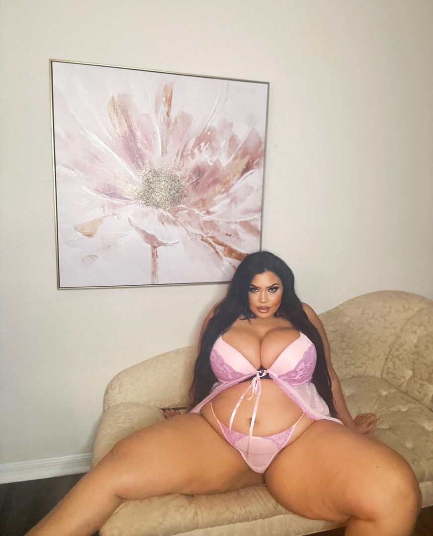 Photo by bbwaspasia published on August 2,2023 15:43:30 - BestThots