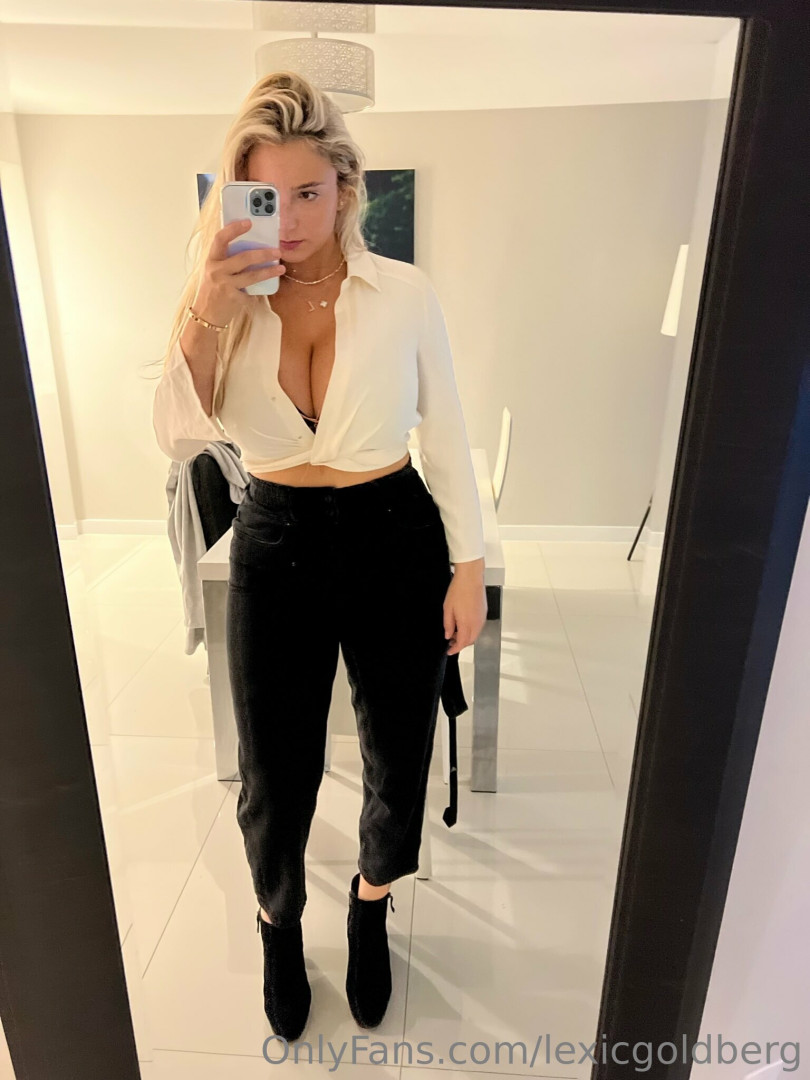 Photo by lexicgoldberg published on June 26,2023 22:54:53 - BestThots