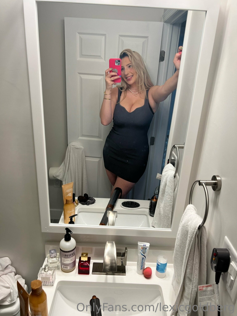 Photo by lexicgoldberg published on June 26,2023 22:55:09 - BestThots