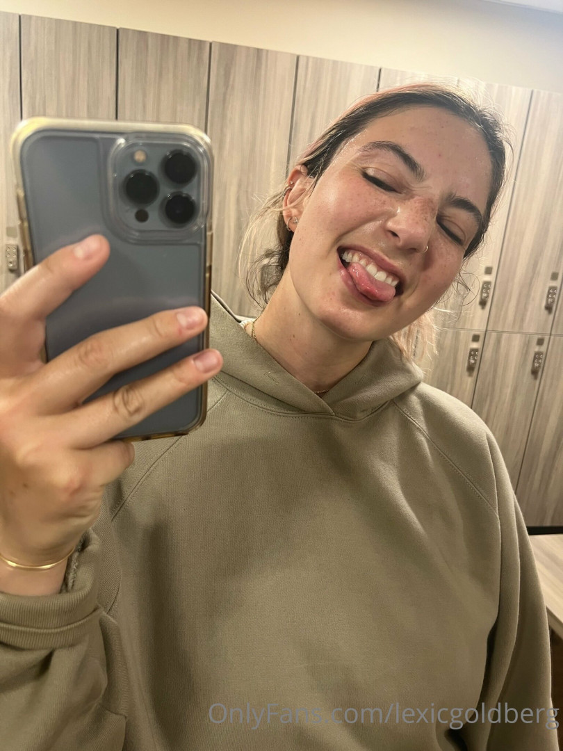 Photo by lexicgoldberg published on June 26,2023 22:55:26 - BestThots